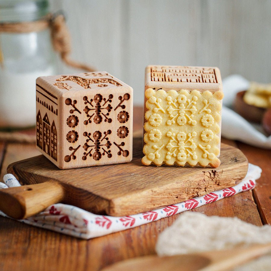Scandinavian Cookie Cube