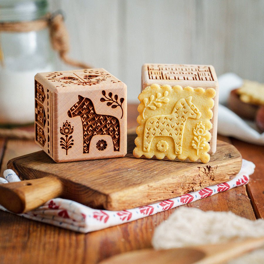 Scandinavian Cookie Cube